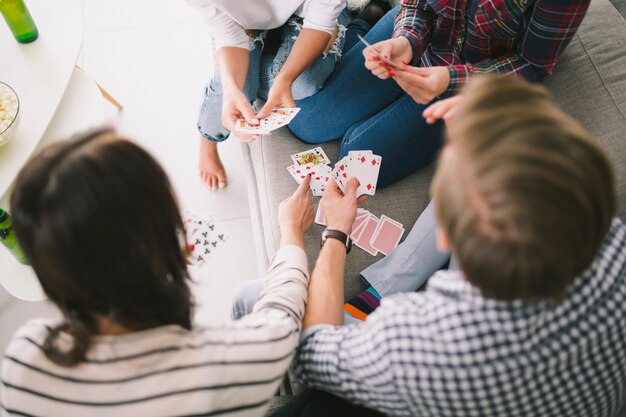 How to Play Uno: Tips for Winning the Most Popular Fun Card Game