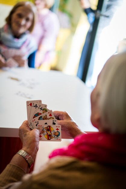 How to Play Crazy Eights: A Simple and Fun Card Game for All Ages